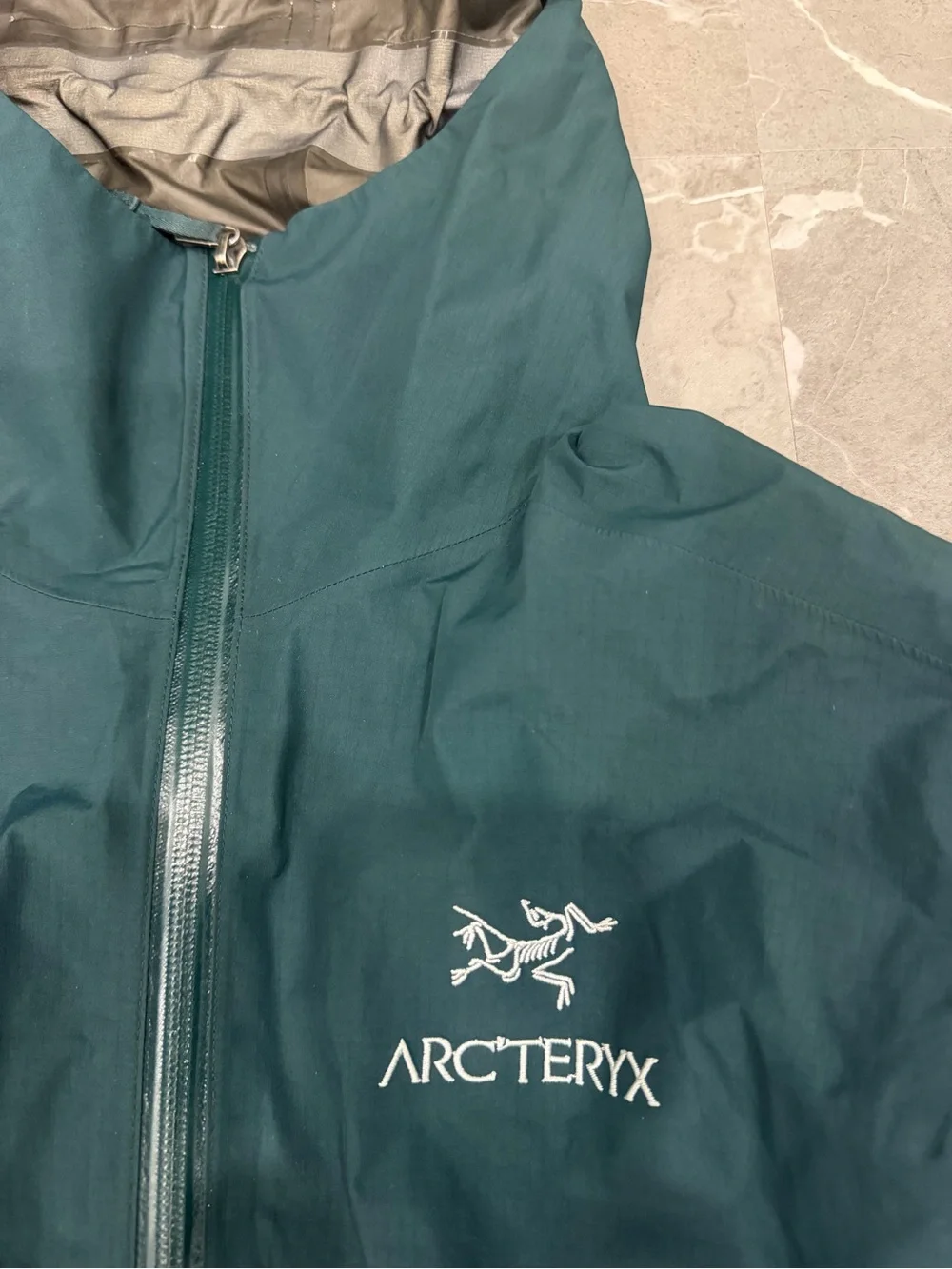 Arc'teryx Men's Zeta SL Rain Jacket Teal-Dark Green Waterproof Hooded Shell